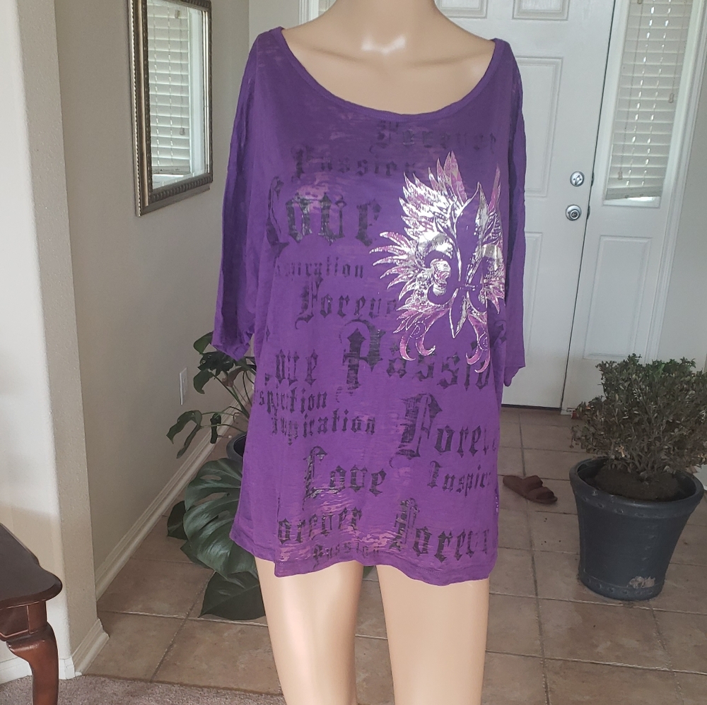 Rocker Girl xxl Foiled Fluer-de-lis on purple burnout creed words